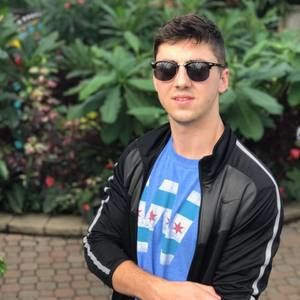 Meet your Posher, Tom